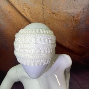White knit headband NWT